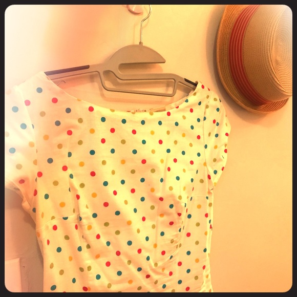 Shabby Apple white with multi colored polka dots - Picture 2 of 4